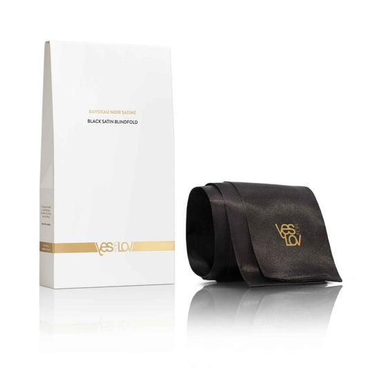 Сатинова пов’язка-стрічка на очі YESforLOV BLACK SATIN BLINDFOLD, підходить для зв’язування
